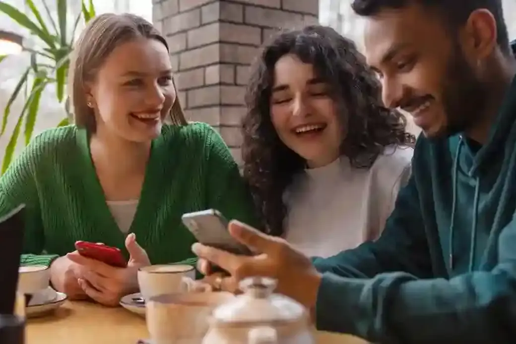 Looking for Ways to Attract App Users? Here Are the 7 Effective Ways That Might Help You!