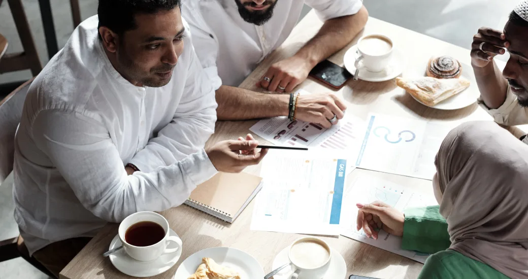 how to scale your app from 0 to 100000 downloads with minimum spend